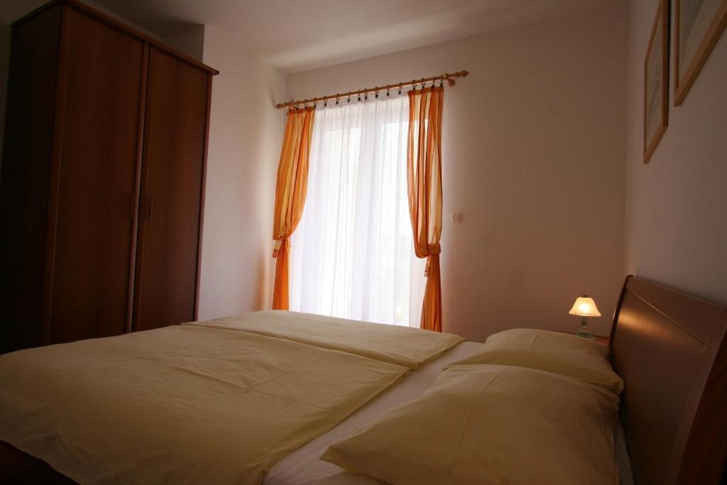 Apartments Bogovic Malinska Oda fotoğraf